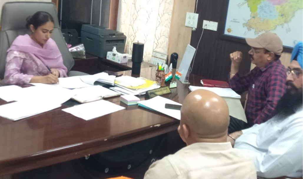 28 issues related to tree conservation were discussed in the Sub Division Level Committee meeting.